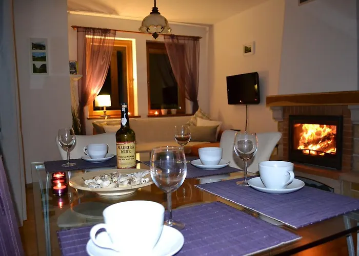 アパート Madera Polna